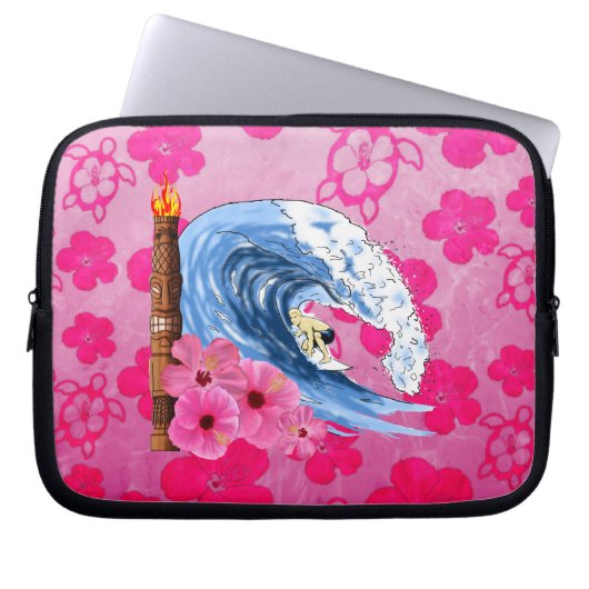 Surfer und Tiki Statue Laptopschutzhülle (Vorderseite)