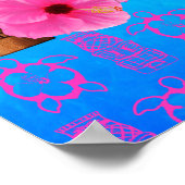 Surfer und Tiki Statue Poster (Ecke)