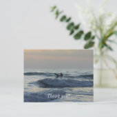Surfer wartet postkarte (Stehend Vorderseite)