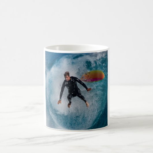 Surfer-Wipeout bei The Wedge - Tasse (Mittel)