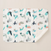 Surfers and Palm Trees Pattern Sherpadecke (Vorderseite (Horizontal))
