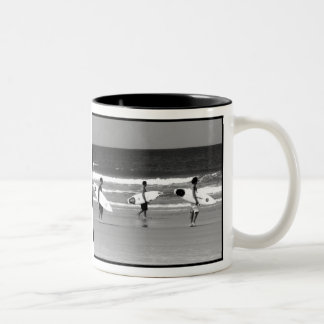 Surfers-Tasse Zweifarbige Tasse