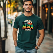 Surfhexe auf Broom Maui Hawaii Halloween T-Shirt
