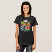 Surfhexe auf Broom Maui Hawaii Halloween T-Shirt (Vorne ganz)