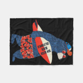 Surfing Bear On San Diego Beach California Summer Fleecedecke (Vorderseite (Horizontal))