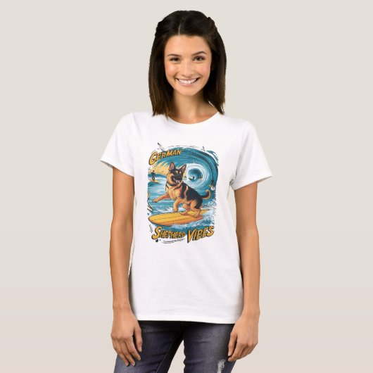 Surfing German Shepherd T-Shirt (Vorne ganz)
