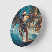 Surfing Santa Wall Clock - Fun Tropical Christmas  Runde Wanduhr (Winkel)
