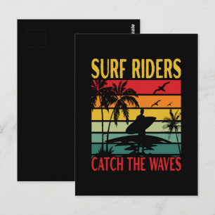 Surfreiter fangen die Wellen Postkarte