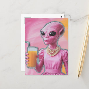Surreal Alien Lady in Rosa mit Orangensaft Postkarte