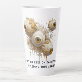 Surreal Barock Eyeballs mit Verziertem Gold Milchtasse