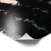 Surreal Berglandschaft mit immergrünen Bäumen Fotodruck (Ecke)