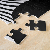 Surreal Black and White Face Puzzle (Seite)