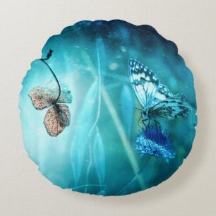 Surreal Blue Butterfly Rundes Kissen