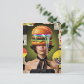 Surreal Cheeseburger Woman Collage Postkarte (Stehend Vorderseite)