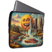 "Surreal Cityscape with Anthropomorphic Sun" Laptopschutzhülle (Vorne Rechts)