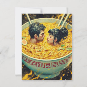 Surreal Couple Swims in einer Schüssel Nudeln Postkarte