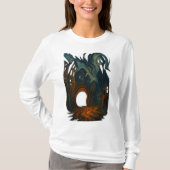 Surreal Dark Cityscape Art Ghostly Figure Painting T-Shirt (Vorderseite)
