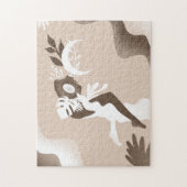 Surreal Dreamy Woman Moon Nature Tropical Blätter Puzzle (Vertikal)