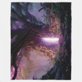Surreal Enchanted Tree With Glowing Portal Fleecedecke (Vorderseite)