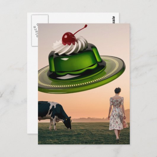 Surreal Green Sweet Leckerei in der Milchweide Postkarte (Vorne/Hinten)