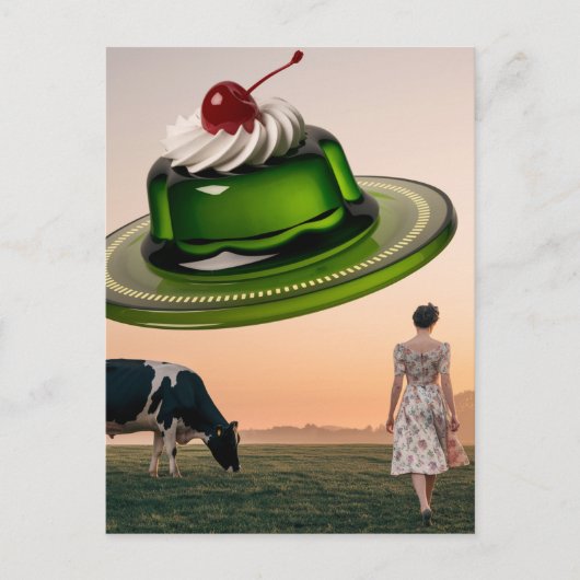 Surreal Green Sweet Leckerei in der Milchweide Postkarte (Vorderseite)