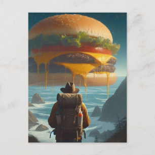 Surreal Hiker Riant Cheeseburger am Strand Postkarte