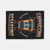 Surreal Italienisch Brainrot Cappuccino Inn Funny Fleecedecke (Vorderseite (Horizontal))