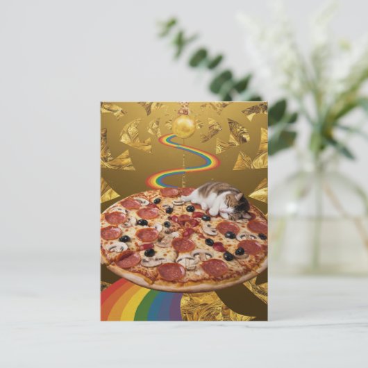 Surreal Katze auf Pizza Golden Rainbow Background Postkarte (Stehend Vorderseite)