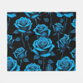 Surreal Neon Blue Roses Fleecedecke (Vorderseite (Horizontal))