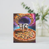 Surreal Pizza Kuh farbenfrohe Collage Postkarte (Stehend Vorderseite)