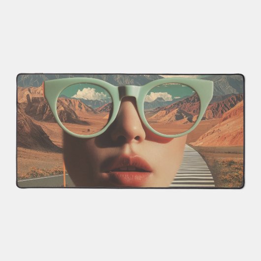 Surreal Portrait With Glasses Reflecting Desert Schreibtischunterlage (Vorderseite)