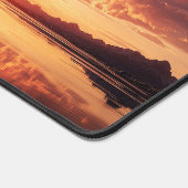 Surreal Reflective Sphere Containing Stars Schreibtischunterlage (Ecke)