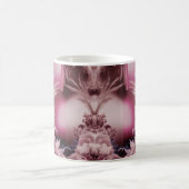 Surreal traumhafte florale Split-Panel-Kunst-Klass Kaffeetasse (Mittel)