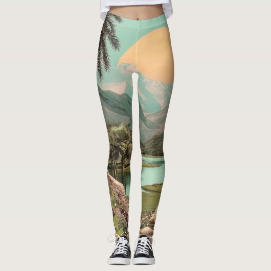 Surreal tropischer See mit Palmen Leggings (Vorderseite)