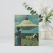 Surreal Ufo in einer Milchweide Postkarte (Stehend Vorderseite)