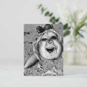 Surreal Weiße Humanoide Kreatur Postkarte (Stehend Vorderseite)