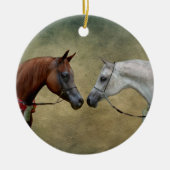 Surreal zwei Pferde Malerei. Keramik Ornament (Vorne)