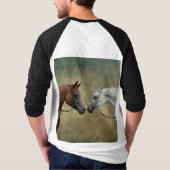 Surreal zwei Pferde Malerei. T-Shirt (Rückseite)