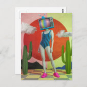 Surreale Frau in einem Swimsuit mit TV auf ihrem K Postkarte (Vorne/Hinten)