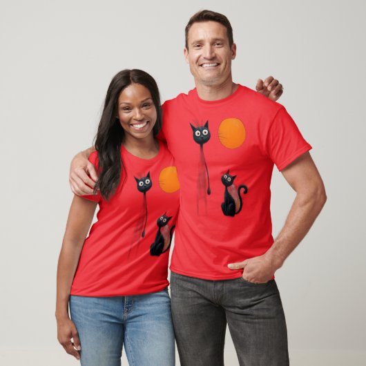 Surreale schwarze Katzen in traumhafter Landschaft T-Shirt (Unisex)