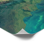 Surreale Stille: Spiegelungen des Ätherischen Sees Poster (Ecke)