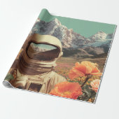 Surrealer Astronaut im Blumenfeld Geschenkpapier (Ungerollt)