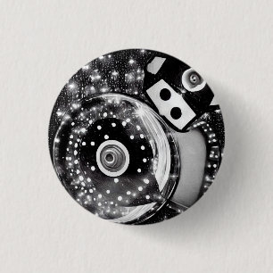 Surrealer Filmstreifen Button