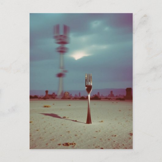 Surrealer Gabelzweig in der Wüste Postkarte (Vorderseite)