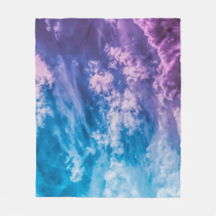 Surrealer Himmel, traumhafte abstrakte Kunst. Fleecedecke