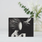 Surrealer Kaffee und Bienenaffee Postkarte (Stehend Vorderseite)