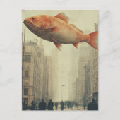 Surrealer Riesenfisch im Himmel Postkarte (Vorderseite)