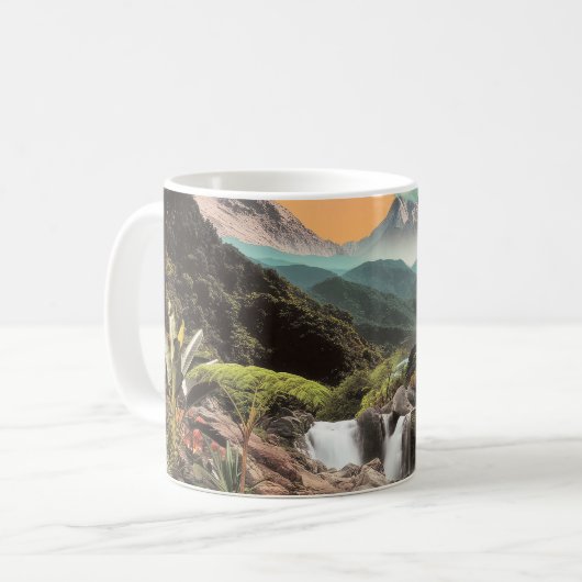 Surrealer tropischer Tal mit Wasserfällen Kaffeetasse (Vorderseite Links)