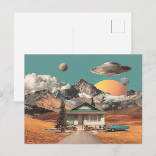 Surrealer UFO über rustikalem Haus Postkarte (Vorne/Hinten)