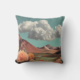 Surrealistische Blumen-Berglandschaft mit dramatis Kissen